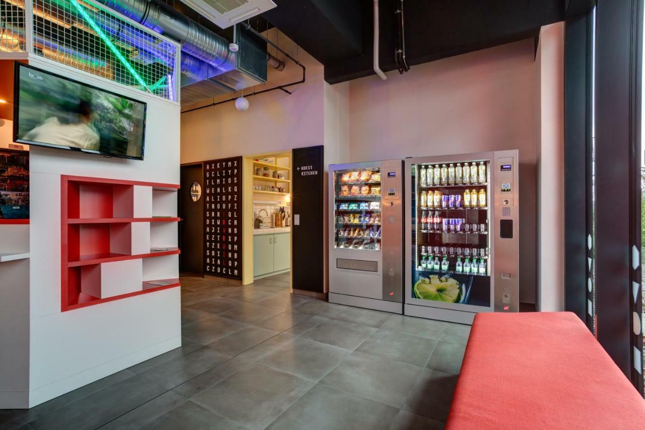 Meininger Hotel Heidelberg Hauptbahnhof Экстерьер фото