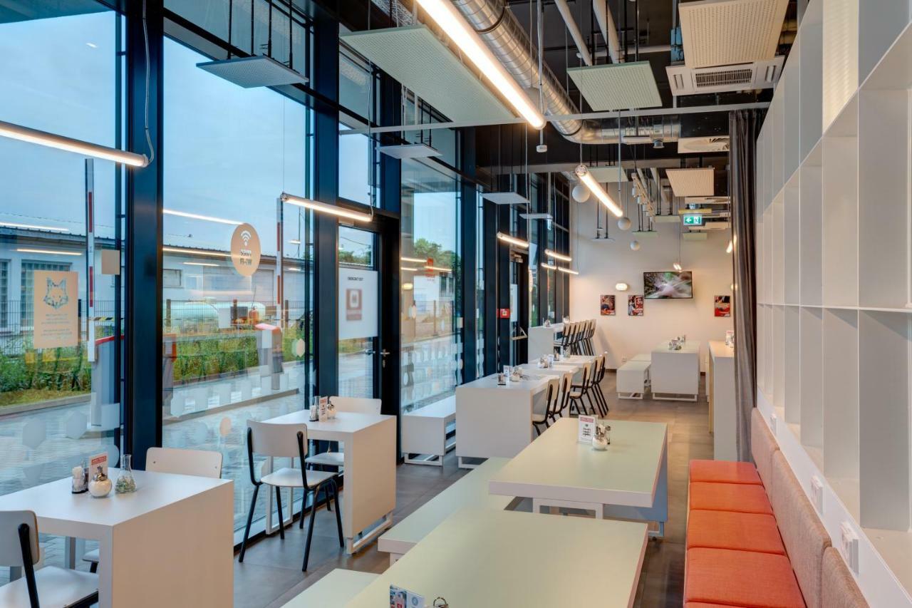 Meininger Hotel Heidelberg Hauptbahnhof Экстерьер фото